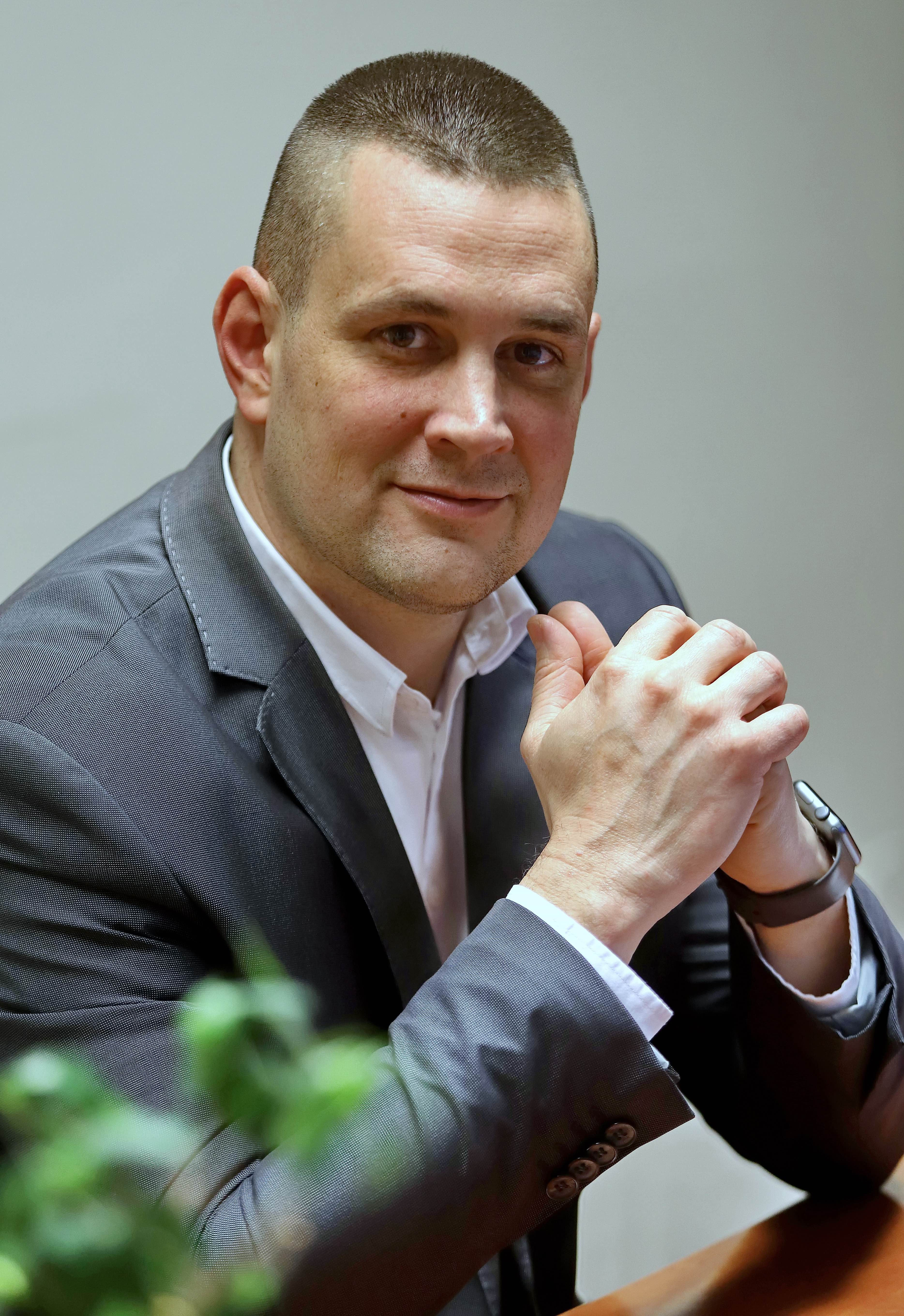Bálint Kornél, CEO Bálint Kornél, CEO